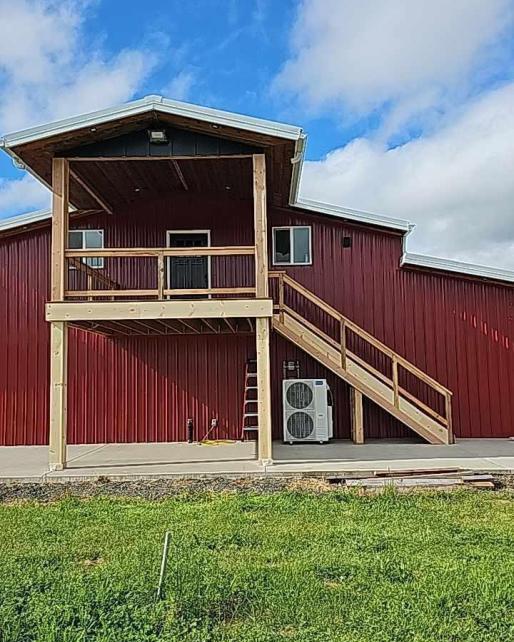 general contractor Vancouver area deck builder